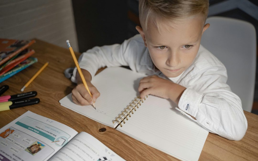 Graphothérapeute Neuville : trouver l&rsquo;expert de l&rsquo;écriture